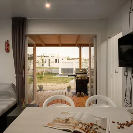 Luxury Alpha, Pool, Camp Volme - Nearby Kamenjak